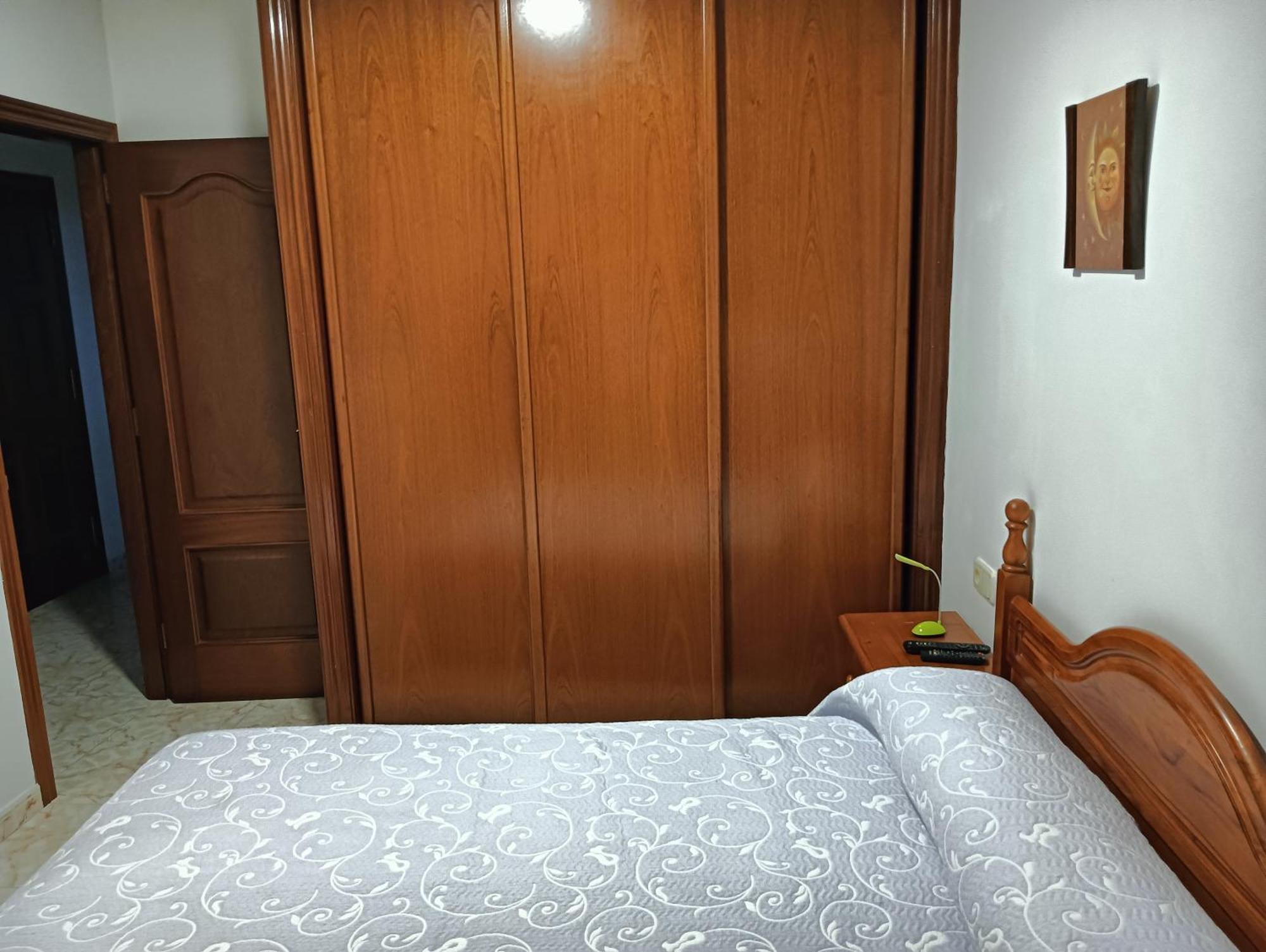 Апартаменты Piso Centro De Эль-Грове Экстерьер фото